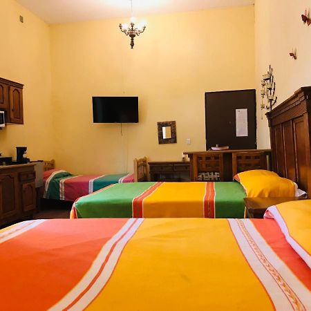 Apartamentos Suites Guanajuato Buitenkant foto