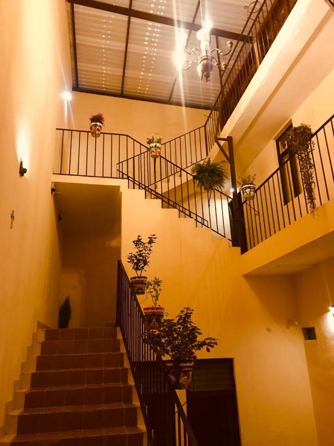 Apartamentos Suites Guanajuato Buitenkant foto